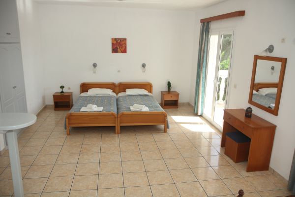 Hotel Paradiso Apartments (Islas Jónicas)